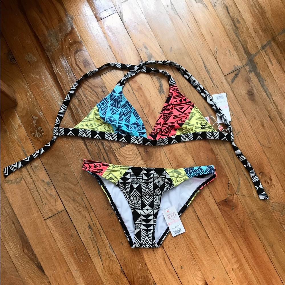 Bikini swim suits set from Billabong